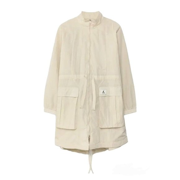 Jordan Essentials Women's Oversized Jacket DM5197-104 - Picture 1 of 9